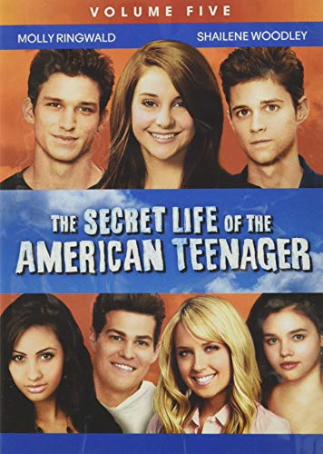 THE SECRET LIFE OF THE AMERICAN TEENAGER: VOLUME FIVE Fashion